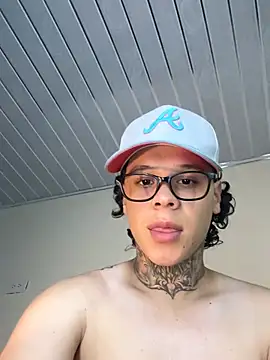Domenick_Myls élő XXX-chatje