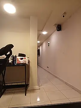 KITY_HILL: απευθείας συνομιλία ΧΧΧ