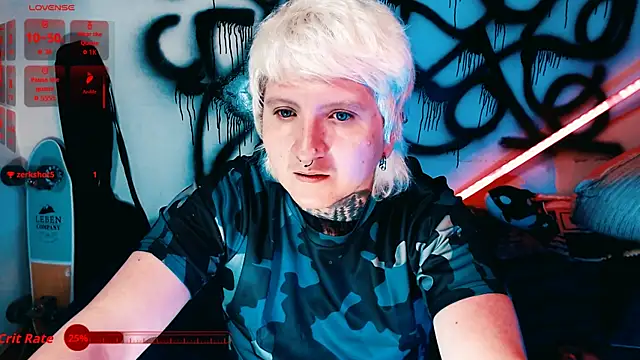 Marieblueeyes Show in webcam
