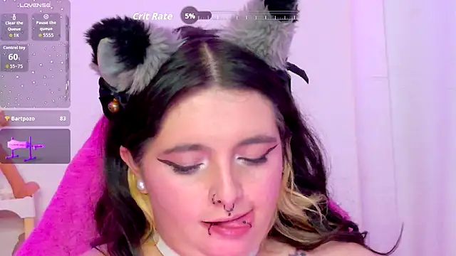 Živý XXX chat Sachi_Meow