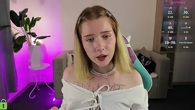 Elira_Vane Adlı Modelin Canlı XXX Sohbeti
