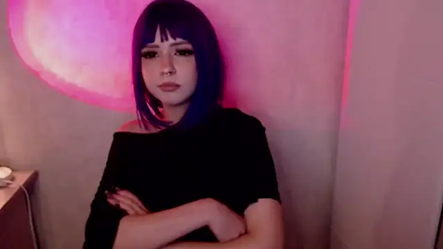 YunaLeaf XXX чат на живо