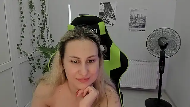 MissLunariaa Live XXX Chat