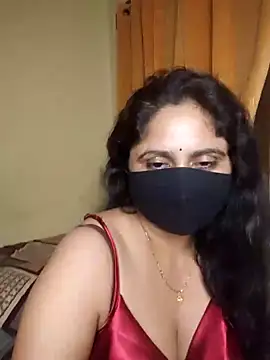 Sravvi499 Live XXX-Chat