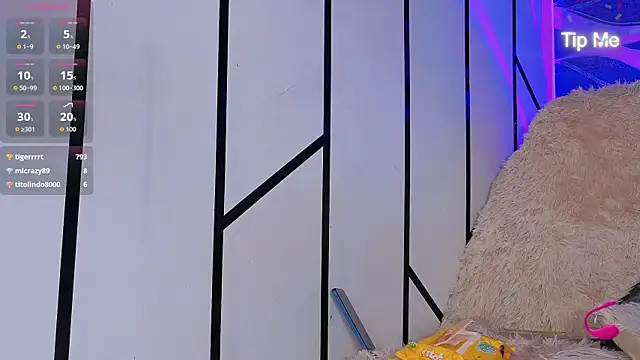 Chat XXX ao vivo de Cloee_cameron