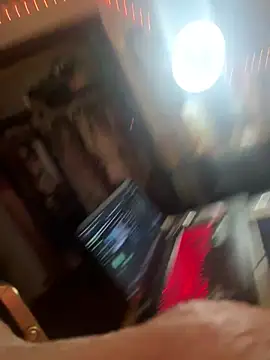 SuzyCatzz's Live XXX Chat