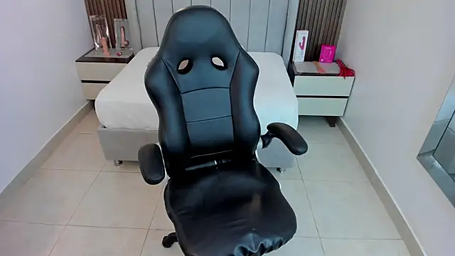 XXX chat uživo modela LISAPALMER7
