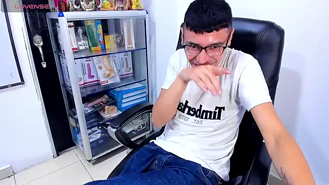 Alexx_bigcockk 라이브 XXX 채팅