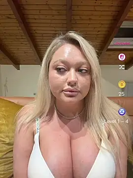 misstitmouseofficial Live XXX-Chat
