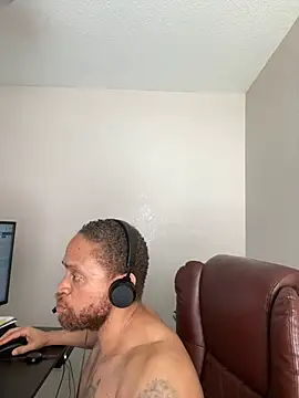 Fathero1time webkamerás műsora