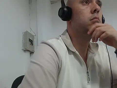 jpcowbow – Naživo XXX chat