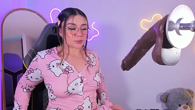 CassieBigass_ Live XXX-Chat