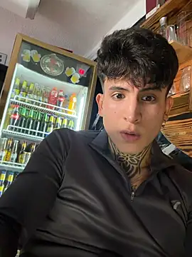 _Tomy08calderon 라이브 XXX 채팅