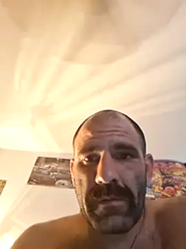 fitguy4un Live XXX chat