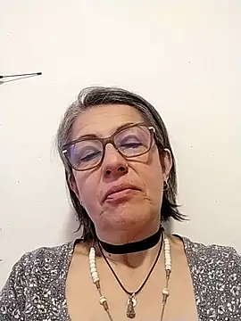nocturnewhisper's Webcam Show