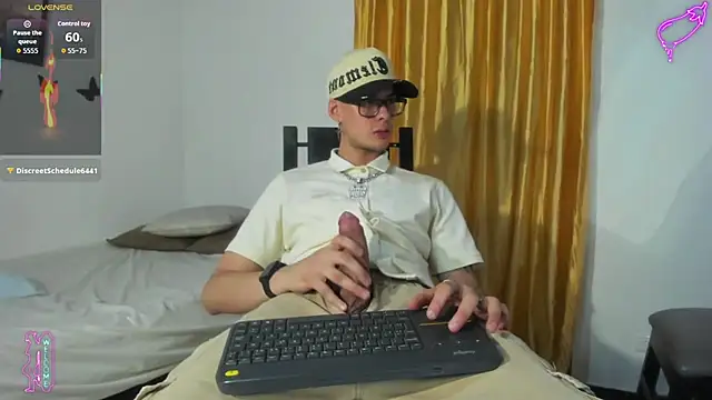 Chat +18 de Vlad__night ao vivo