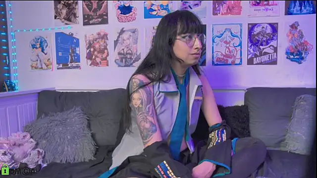 snowblack_'s Live XXX Chat
