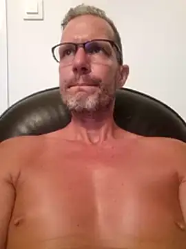 Bifititooz's Webcam Show