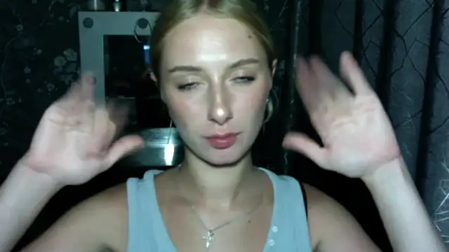 XXX chat uživo modela ellisweets
