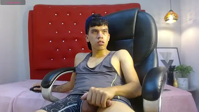 XXX chat uživo modela jac_cox