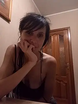 Francenia_lolis Chat XXX live