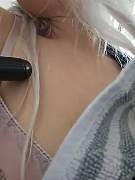 แชท XXX สดของ ScarletCallings_420