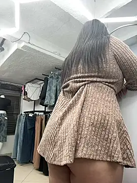 Miss_Bella_Flame's Live XXX Chat
