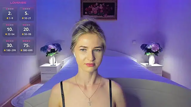 Julie_Blaze 现场XXX聊天