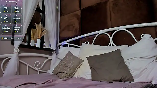 PollyMillees 라이브 XXX 채팅