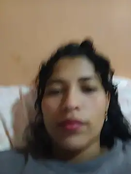 Vikyvoyeur's Live XXX Chat