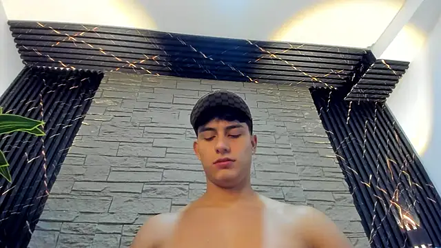 Lander_Cruz's Live XXX Chat