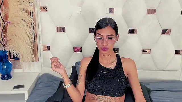 KarlaSlutSkinny__'s Live XXX Chat