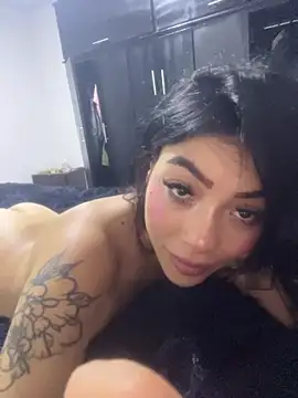 DAKOTA_SAKURA's Live XXX Chat