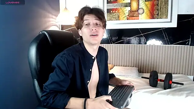 Marcovioletn Live XXX chat