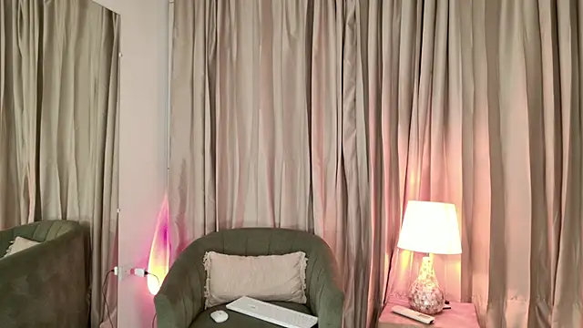 Vicky_kittyy: απευθείας συνομιλία ΧΧΧ