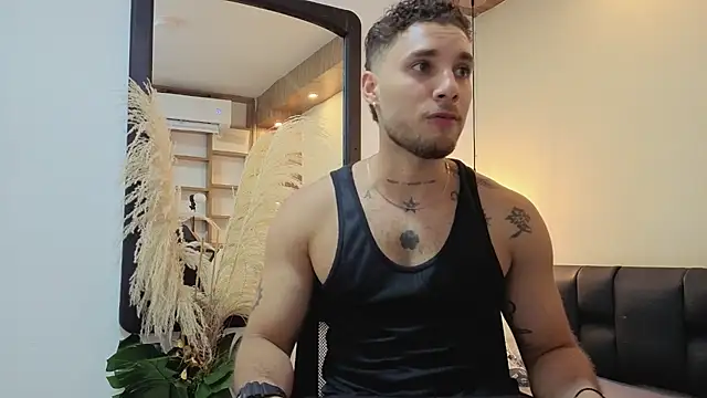 دردشة Kiing_001 الجنسية المباشرة