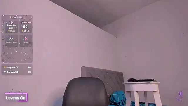 XXX chat uživo modela Anthonellabroowm