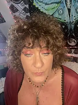 SuzyCatzz Chat XXX in diretta