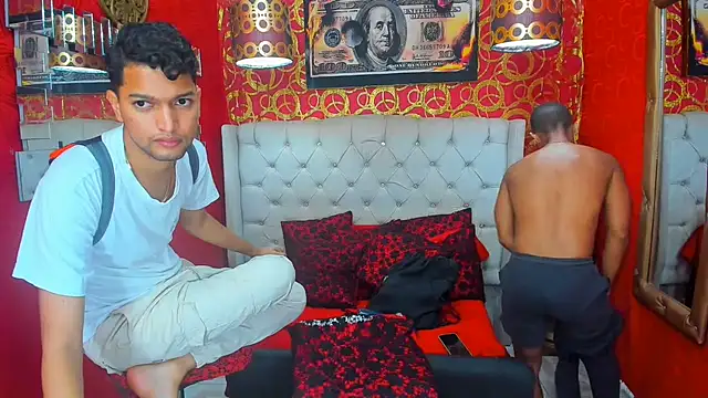 PEINBOYS Adlı Modelin Web Kamerası Şovu