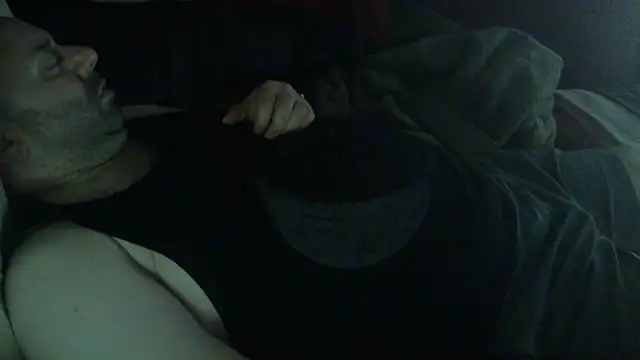 Chat +18 de immikew1975 ao vivo