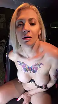 HOTLadyluna Obrolan Langsung XXX