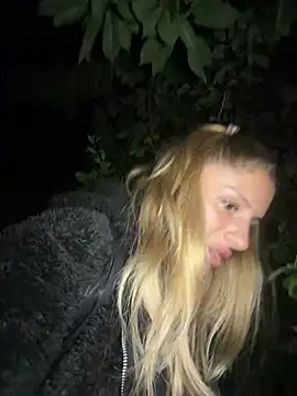 SophieVJ Chat XXX in diretta