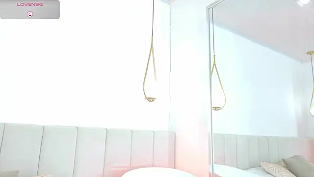 SensuallJenn's Live XXX Chat
