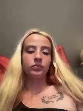 SeccySerena Chat XXX in diretta