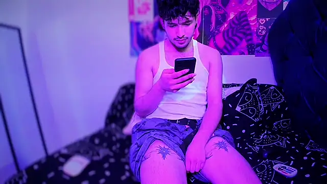 ZOREN33 – Live XXX-chat