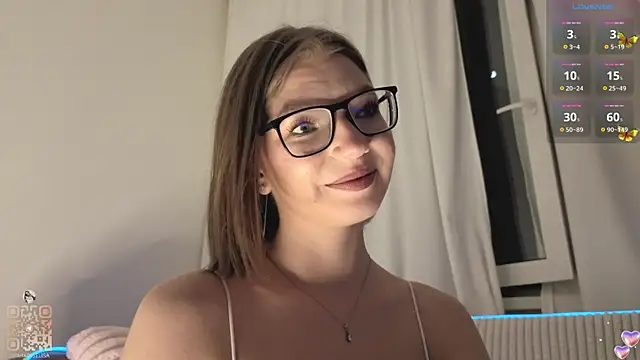 Chat +18 de JeaneneWoltz ao vivo