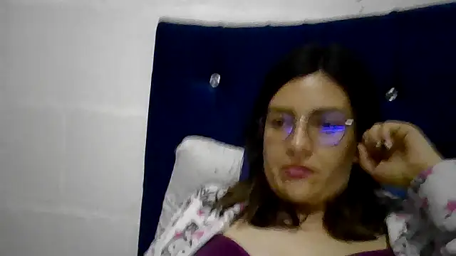 princessbella93 Adlı Modelin Canlı XXX Sohbeti