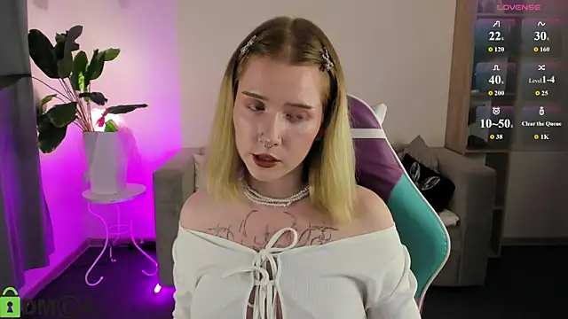 Elira_Vane Chat XXX in diretta