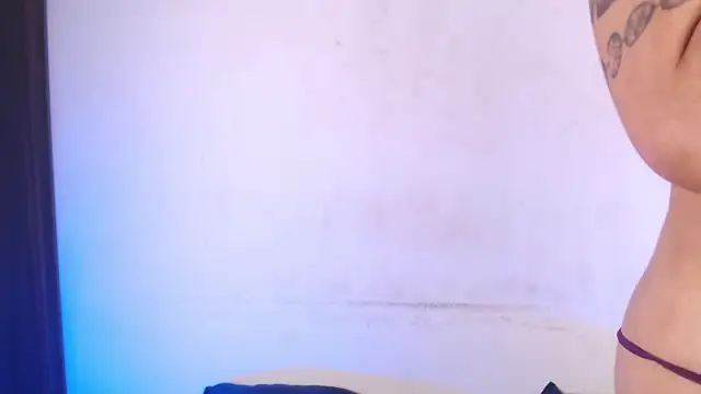 Czat XXX na żywo – Agatha_Tenebris