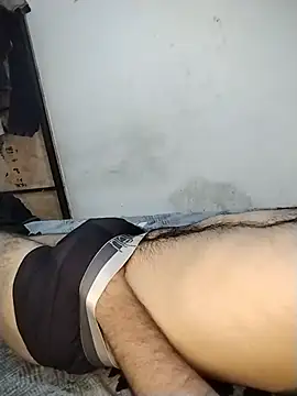 Mr_Hotyy Chat XXX in diretta